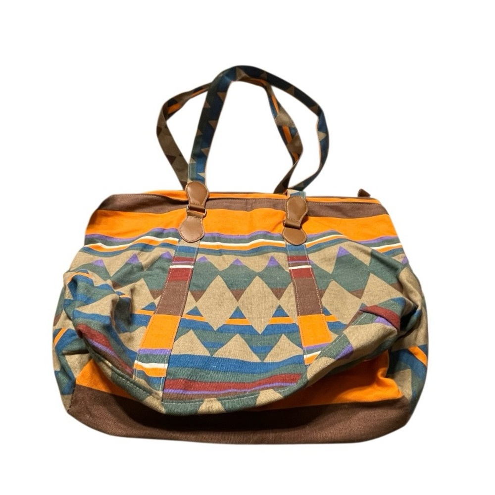 Southwestern Print Tote. Pre owned 14.75 x 17.5 with 13" straps.